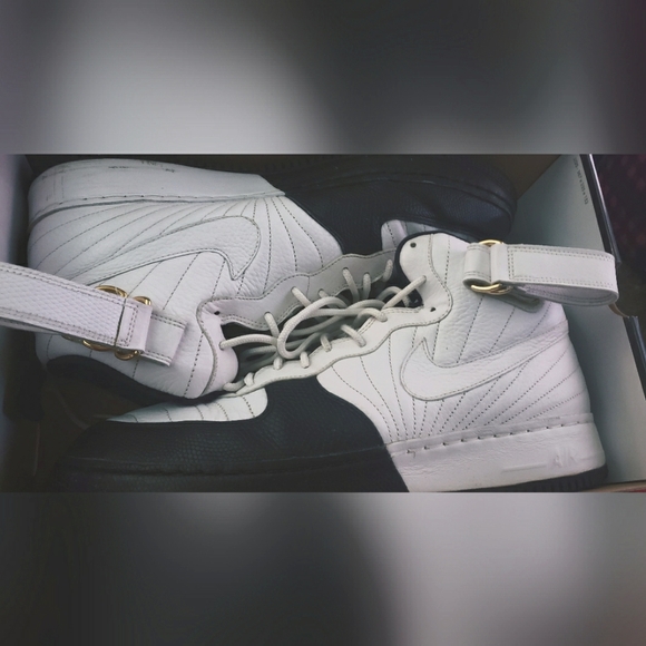 Air jordan/AF1 fusions taxi 12s - Picture 1 of 1